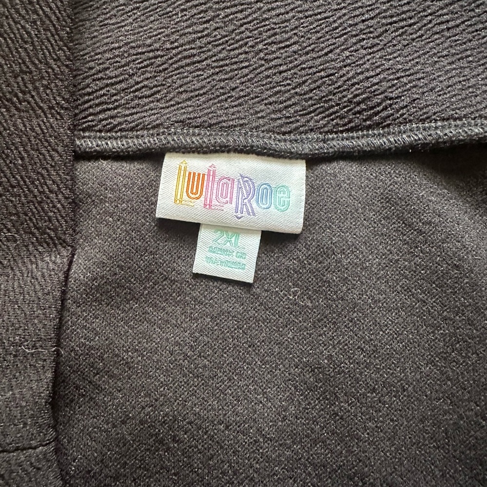 LuLaRoe Cassie Black Pencil Skirt - Picture 3 of 4